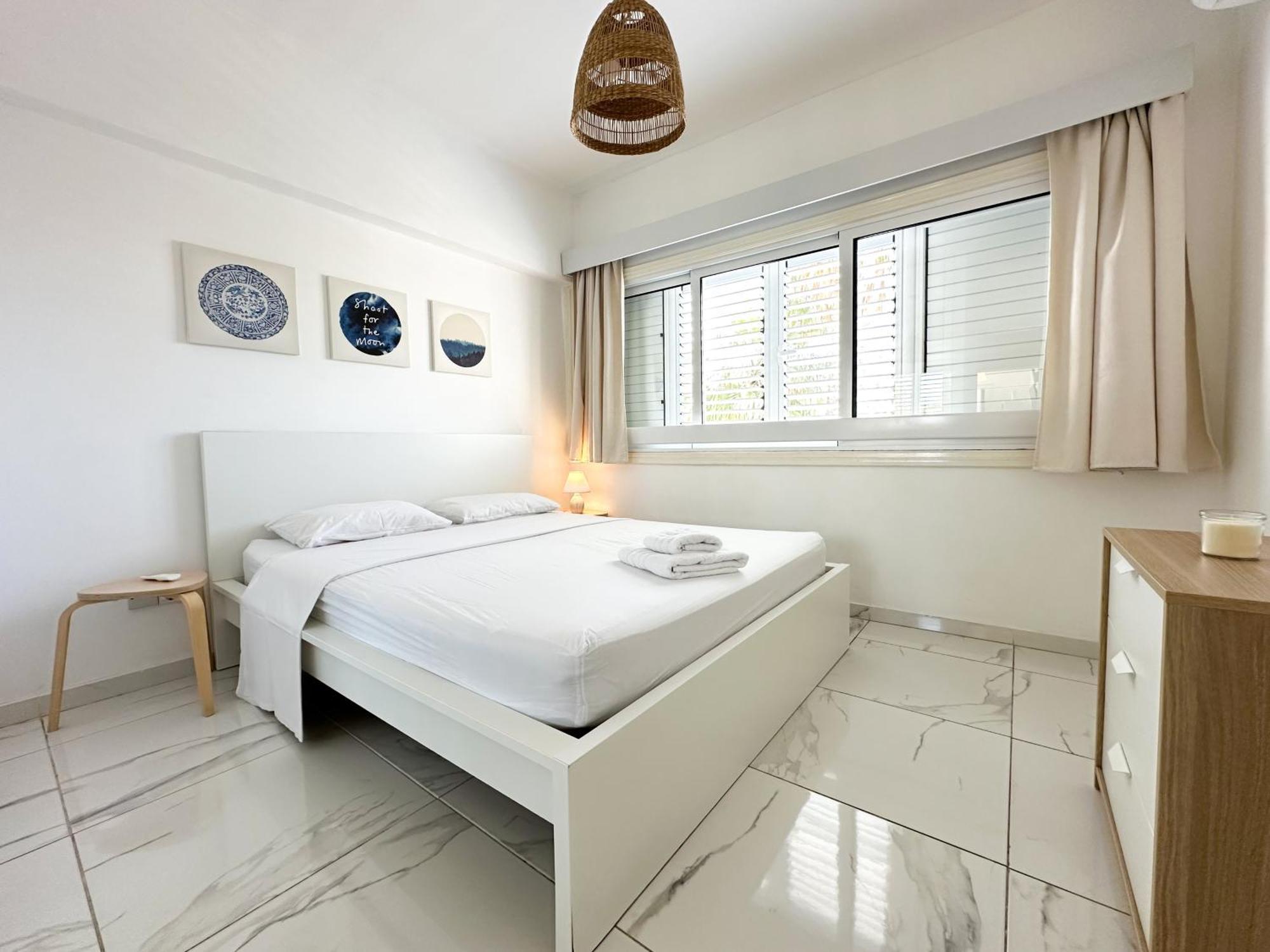 Real Center Apartment ลาร์นาคา ภายนอก รูปภาพ