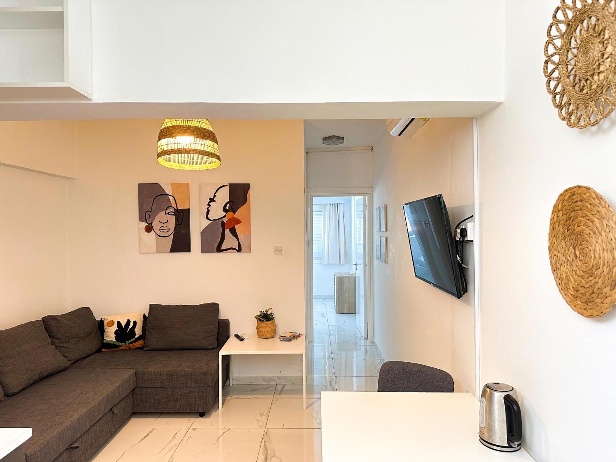 Real Center Apartment ลาร์นาคา ภายนอก รูปภาพ